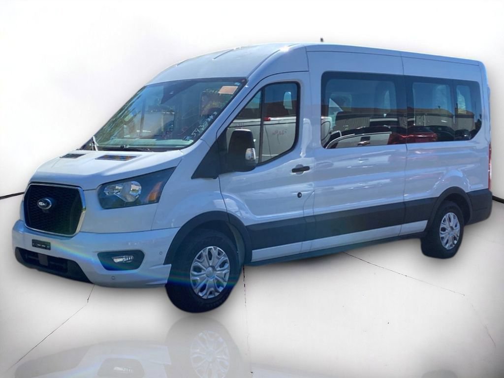 Used 2023 Ford Transit 350 XLT RWD image 2