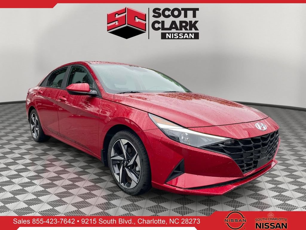 Used 2023 Hyundai Elantra SEL w/ Convenience Package FWD image 1
