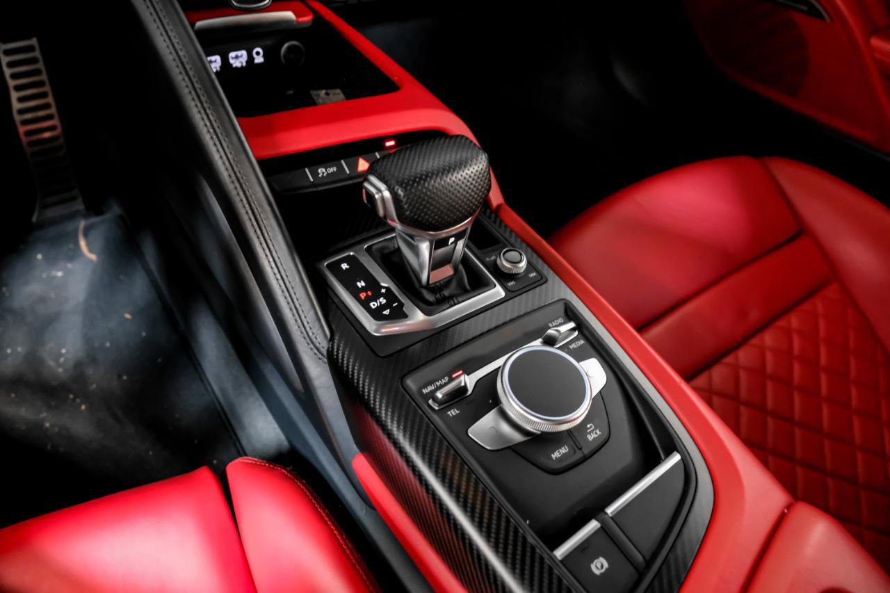 Used 2017 Audi R8 V10 image 19