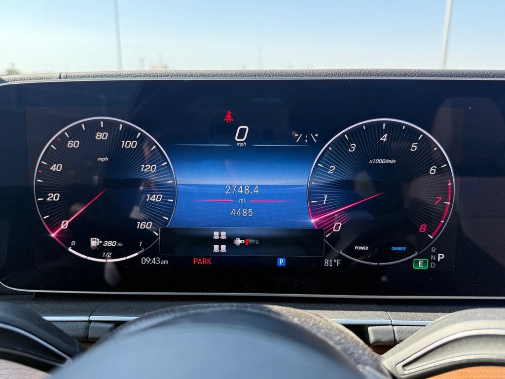 Used 2025 Mercedes-Benz GLS 450 4MATIC image 32