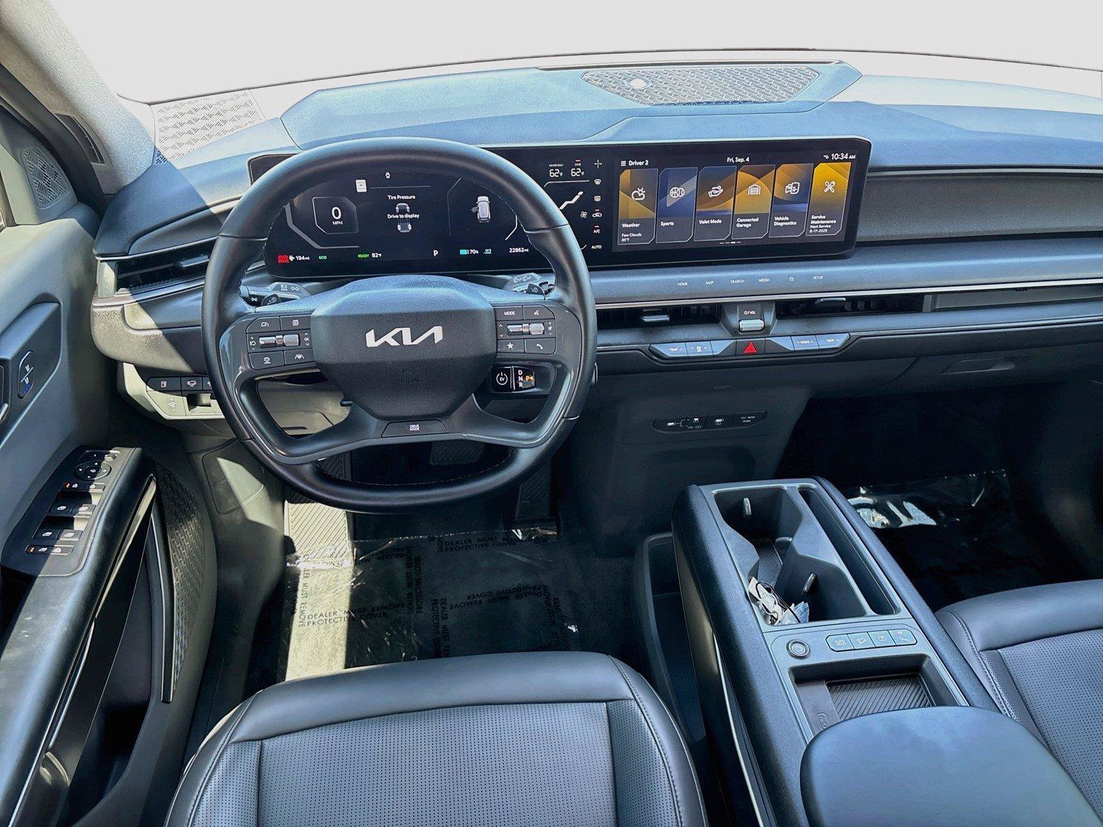 Used 2024 Kia EV9 Light Long Range RWD image 22