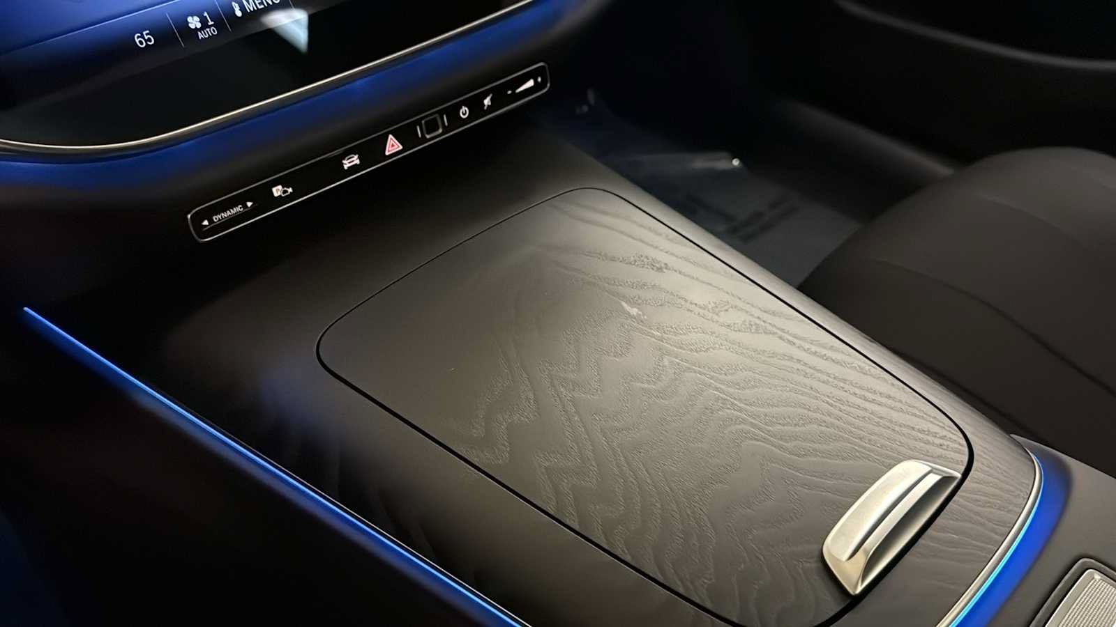 New 2026 Mercedes-Benz E 350 4MATIC Sedan image 22