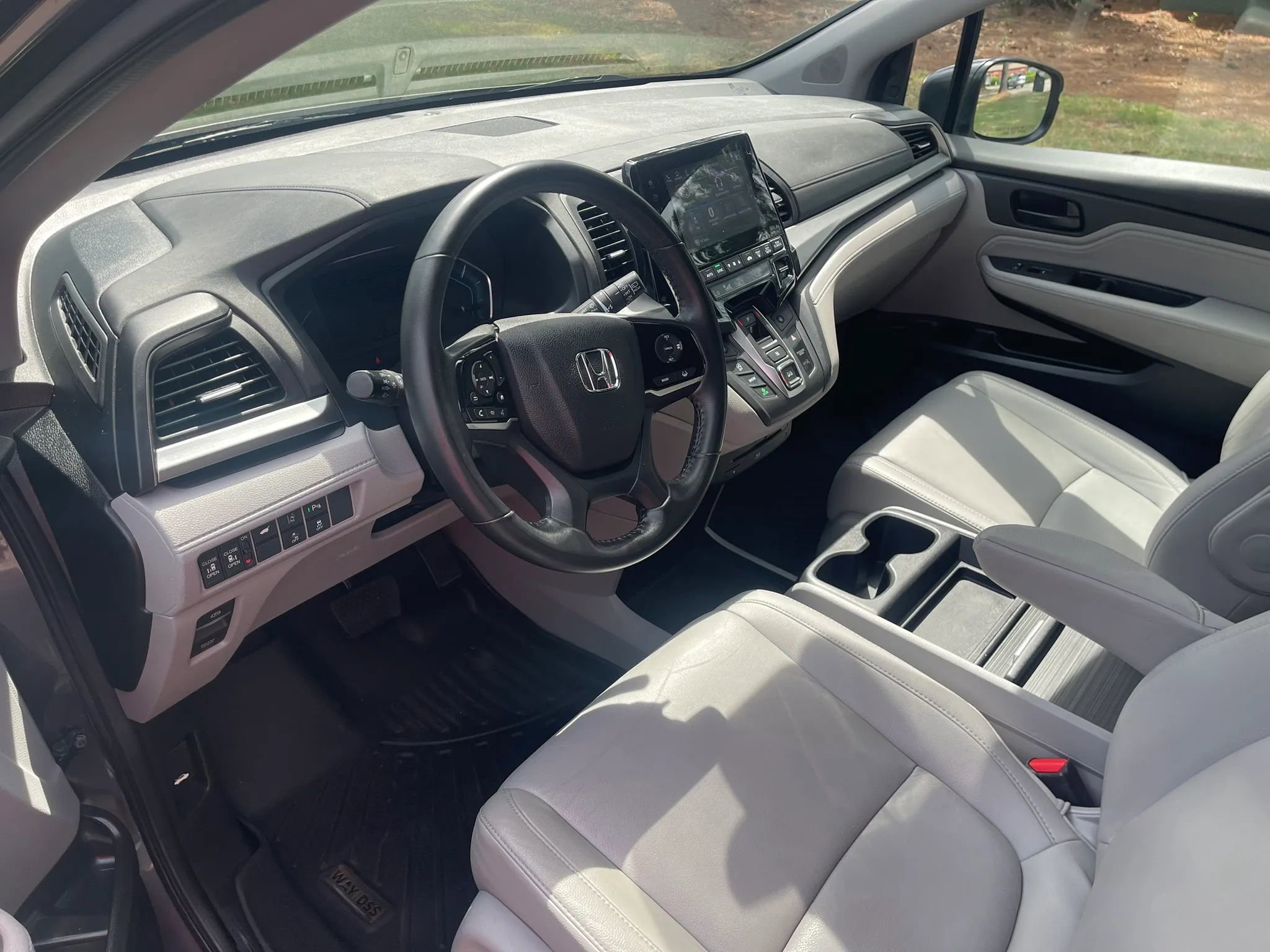 Used 2020 Honda Odyssey Touring image 9