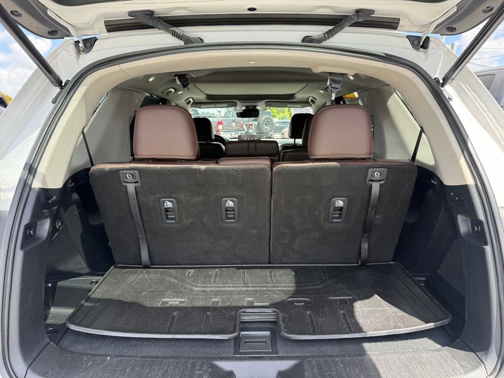 Used 2023 Honda Pilot Elite image 9