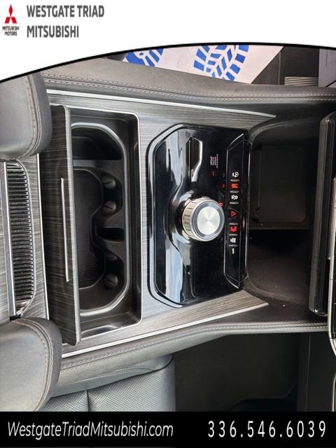 Used 2024 Jeep Wagoneer L Series II AWD/4WD image 21