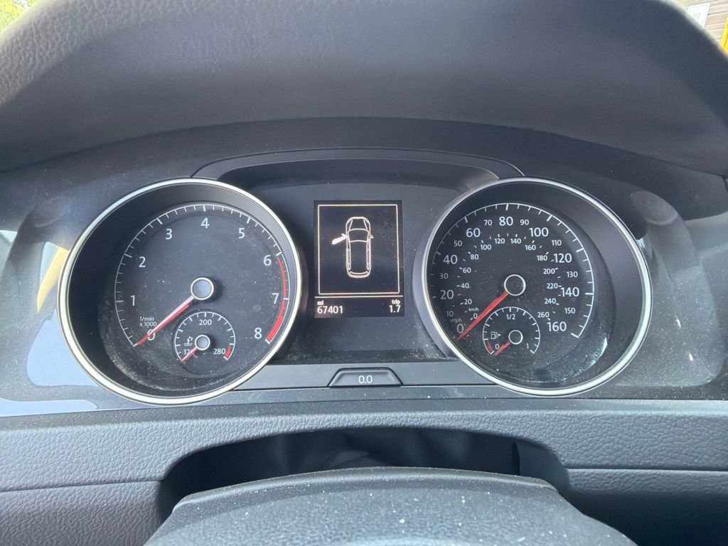 Used 2019 Volkswagen Golf Alltrack S AWD/4WD image 17