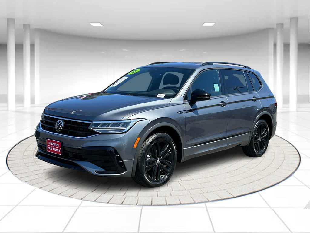 Used 2022 Volkswagen Tiguan SE R-Line