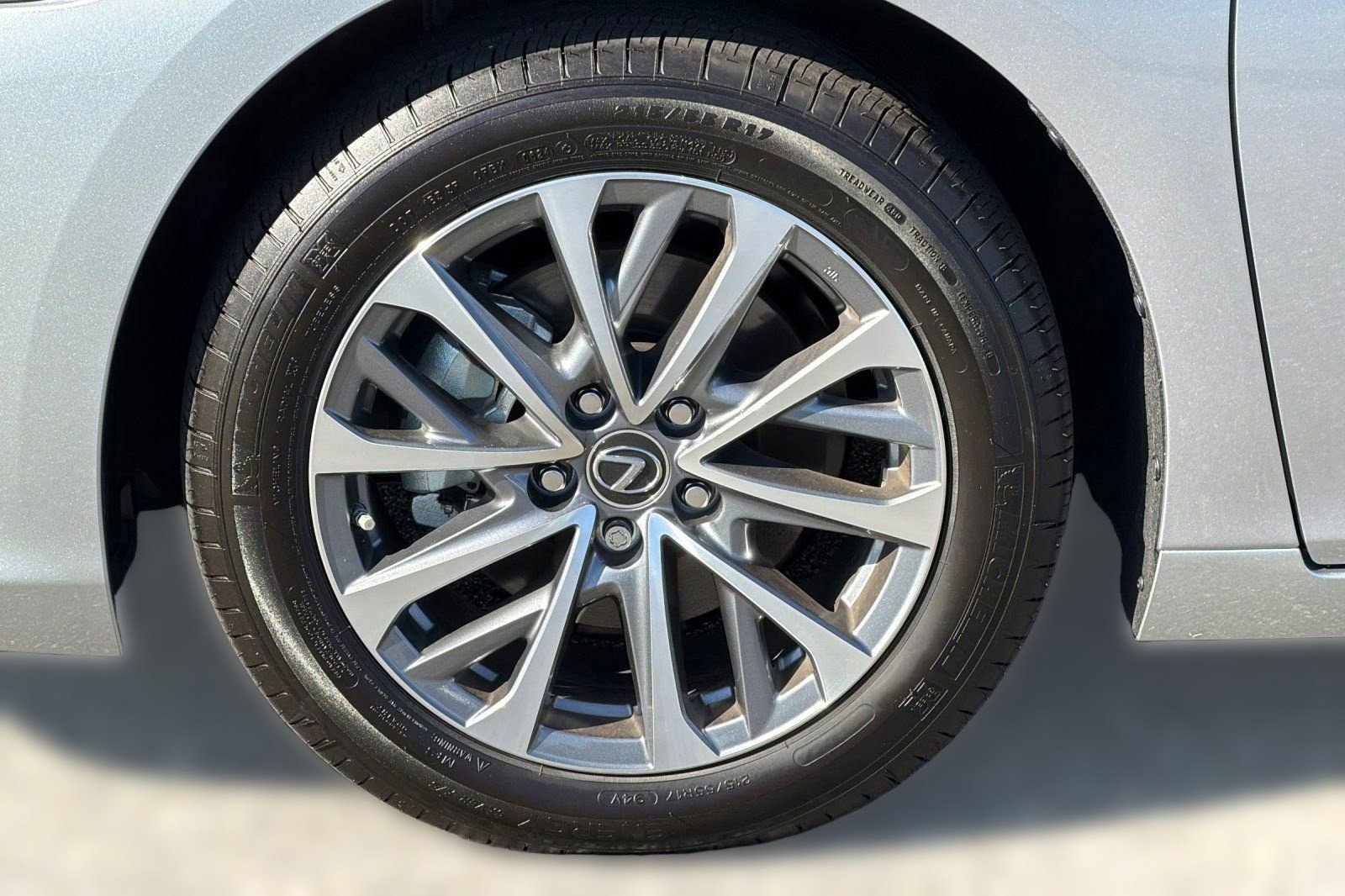 Used 2025 Lexus ES 350 image 12