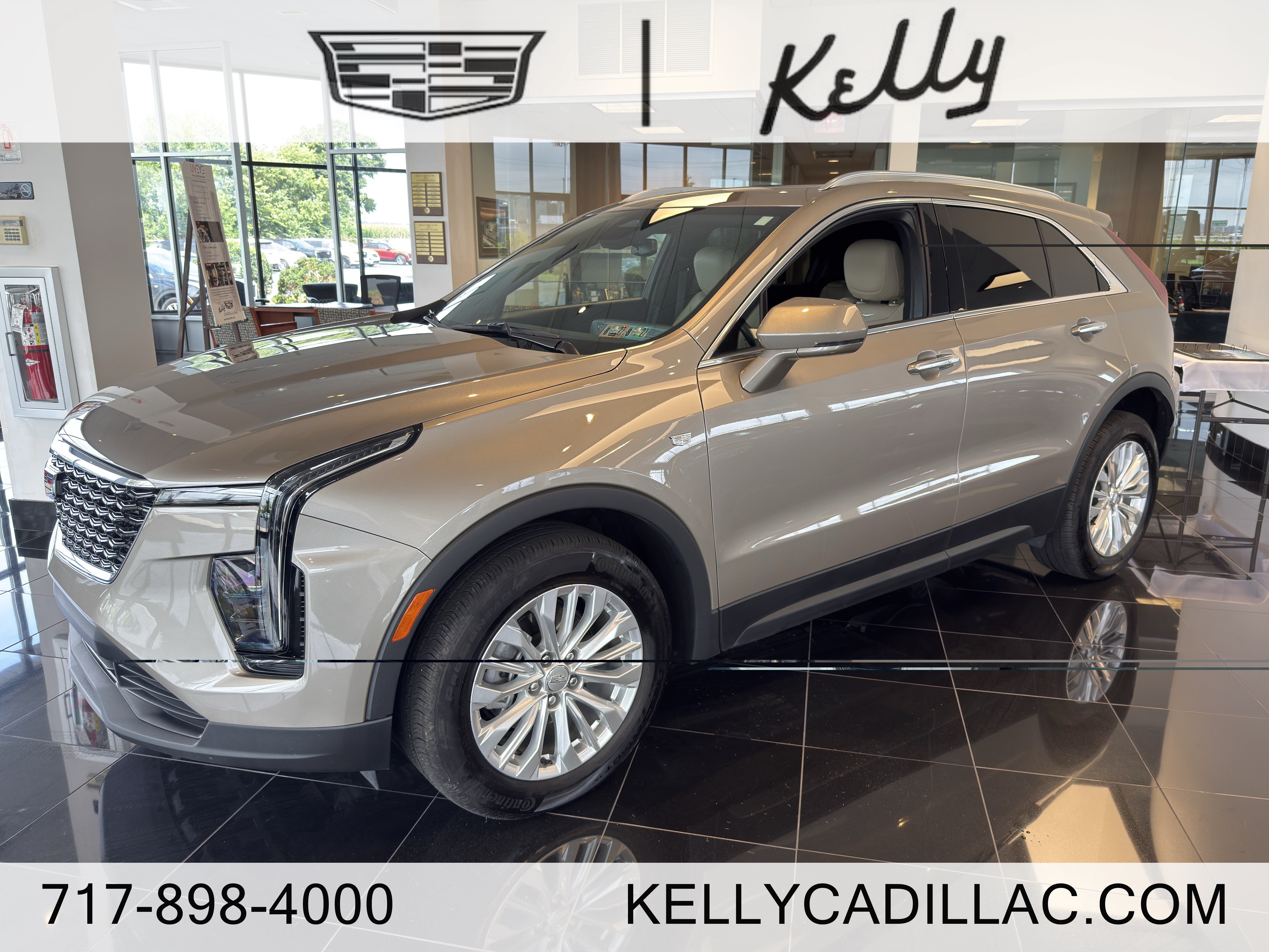 Certified 2024 Cadillac XT4 Luxury w/ Cold Weather Package AWD/4WD image 1