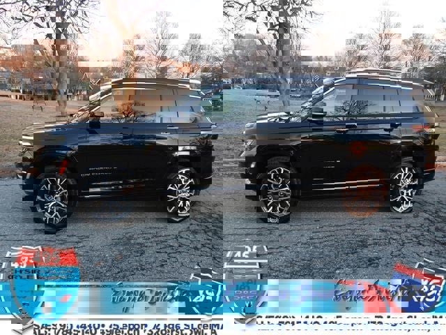 Used 2021 Jeep Grand Cherokee L Summit image 2