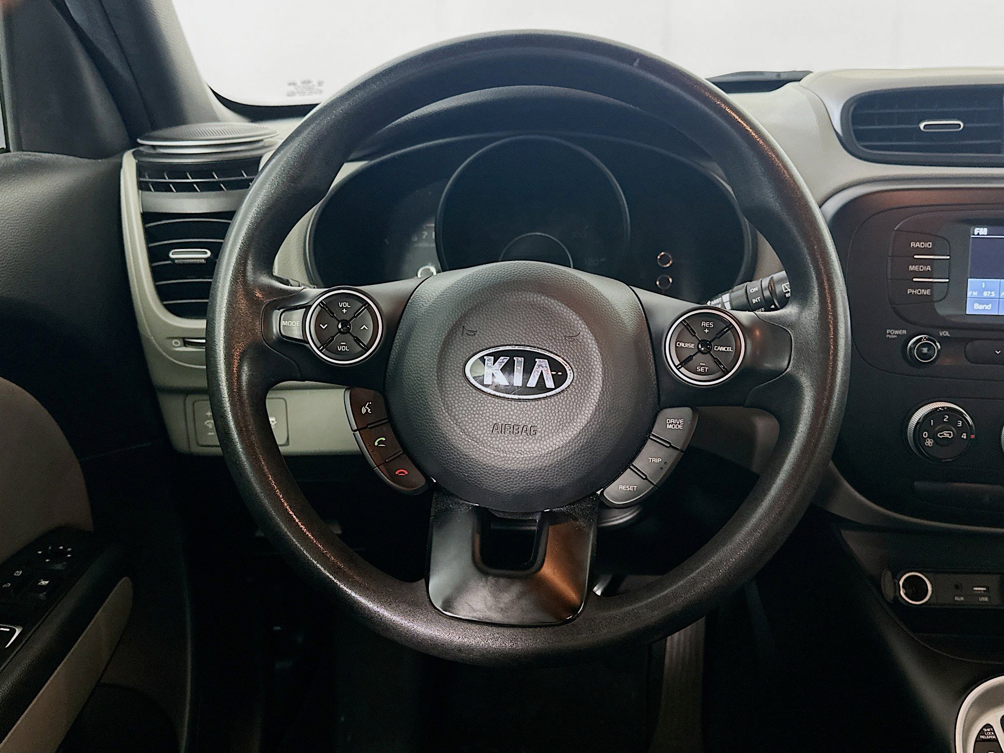 Used 2017 Kia Soul w/ Convenience Package FWD image 17