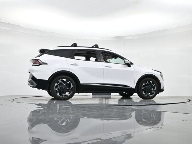 Used 2025 Kia Sportage SX image 32