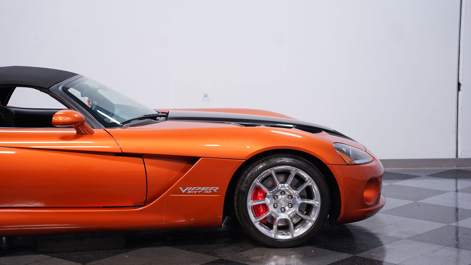 Used 2010 Dodge Viper SRT-10 image 27