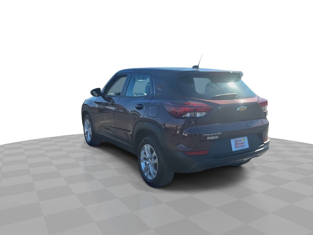 Used 2023 Chevrolet TrailBlazer LS image 7