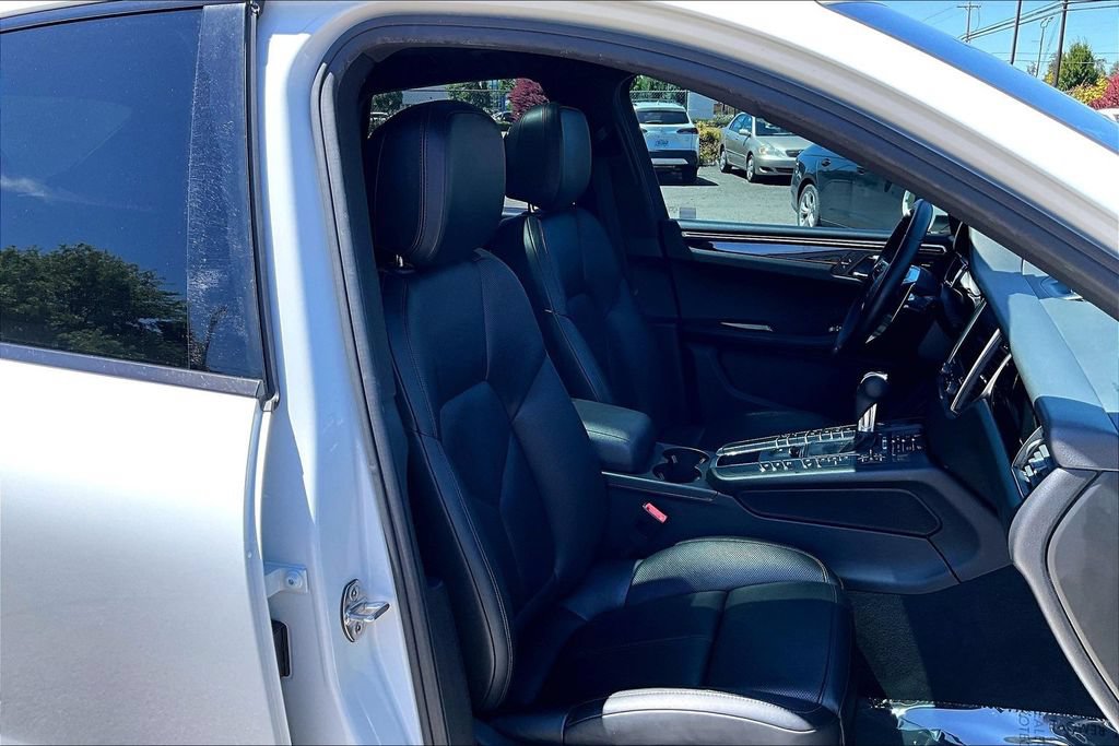 Used 2018 Porsche Macan S AWD/4WD image 10