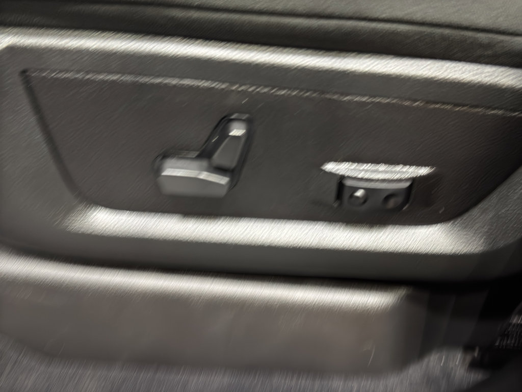 Used 2024 RAM 3500 Big Horn image 16