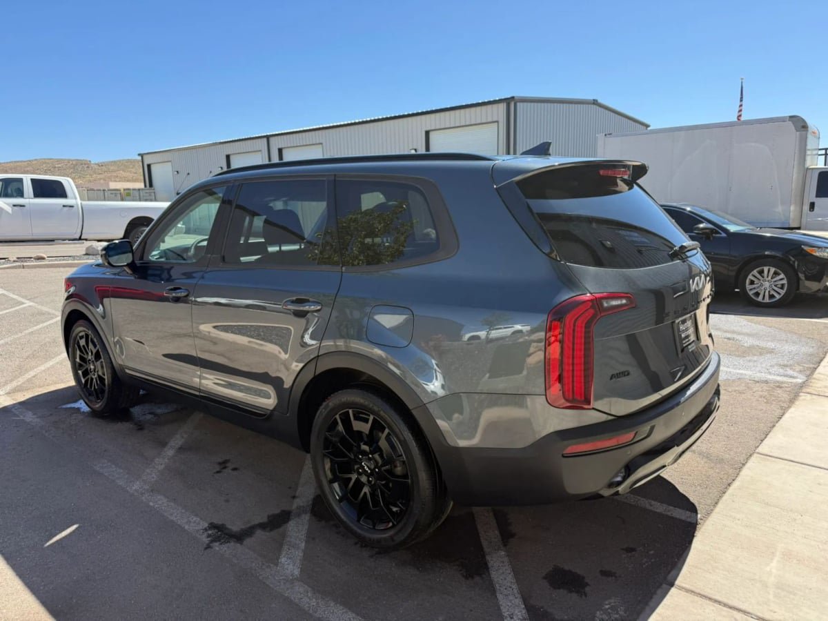 Used 2022 Kia Telluride SX w/ SX Prestige Package AWD/4WD image 5