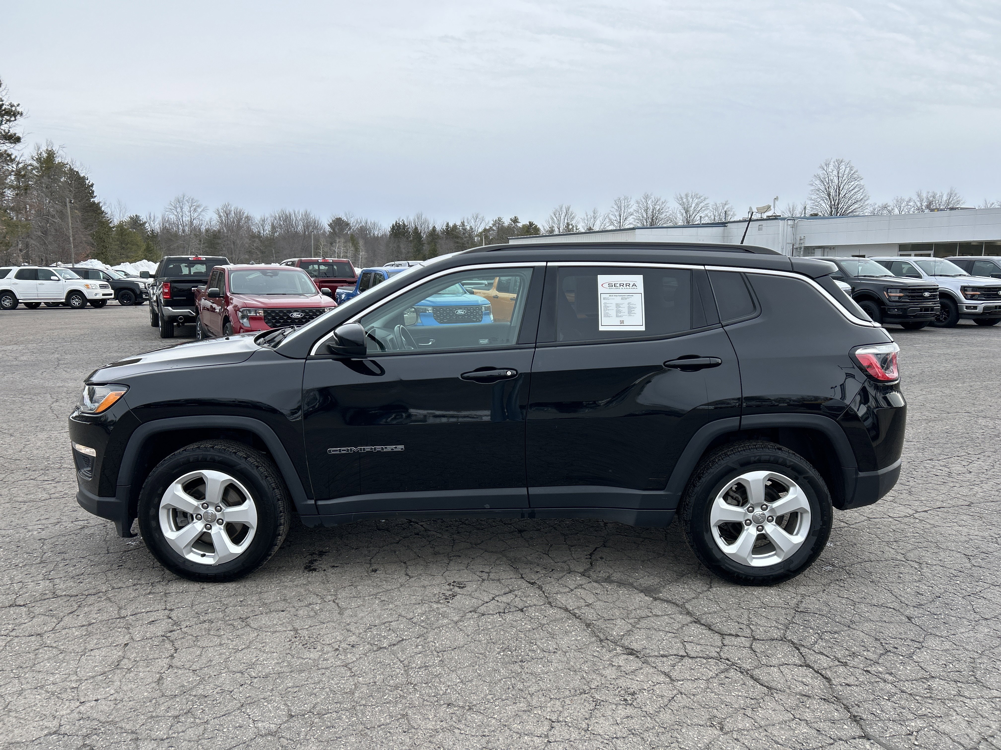 Used 2019 Jeep Compass Latitude w/ Cold Weather Group image 6