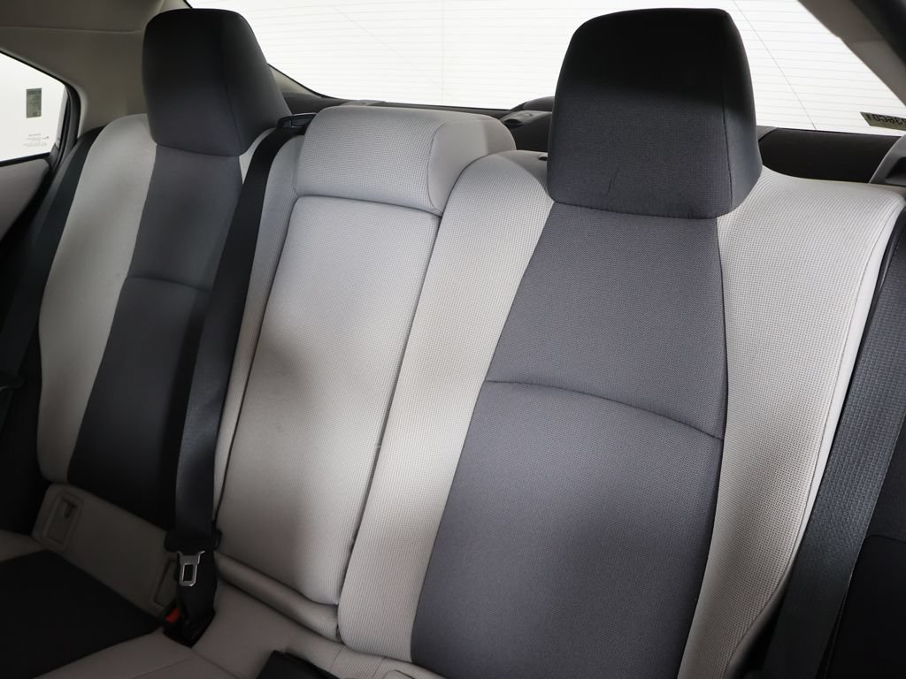 Used 2025 Toyota Corolla LE FWD image 29