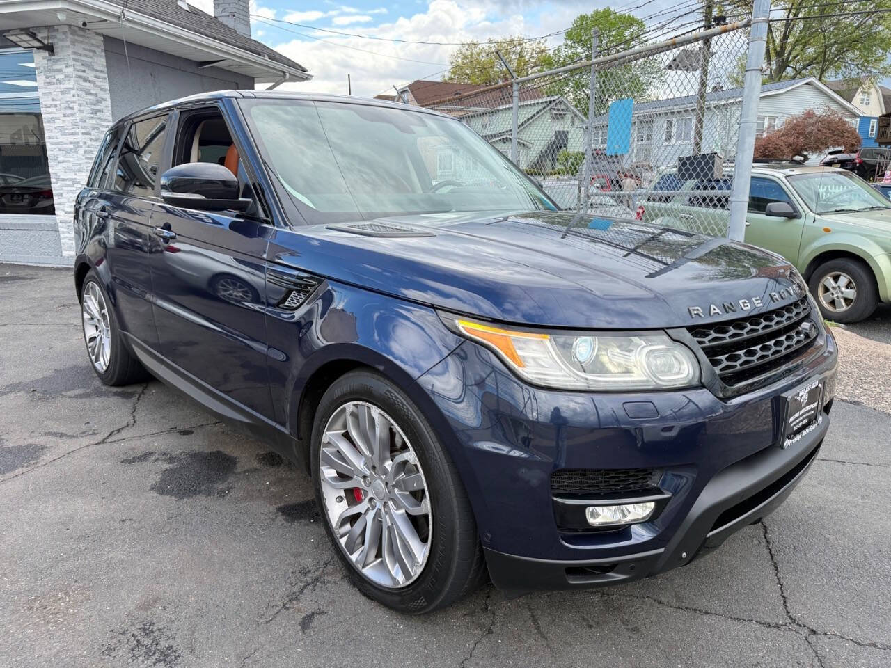 Used 2014 Land Rover Range Rover Sport Supercharged AWD/4WD image 8