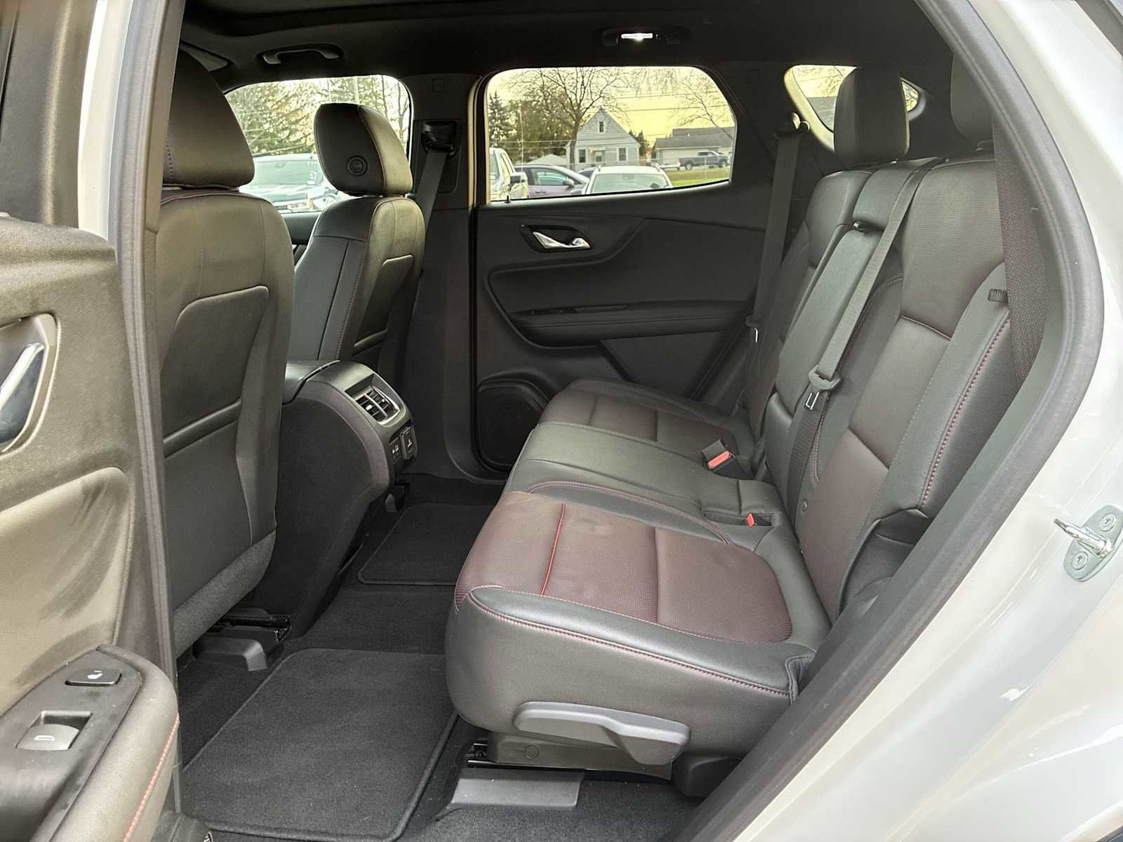 Certified 2023 Chevrolet Blazer RS w/ Driver Confidence II Package image 26