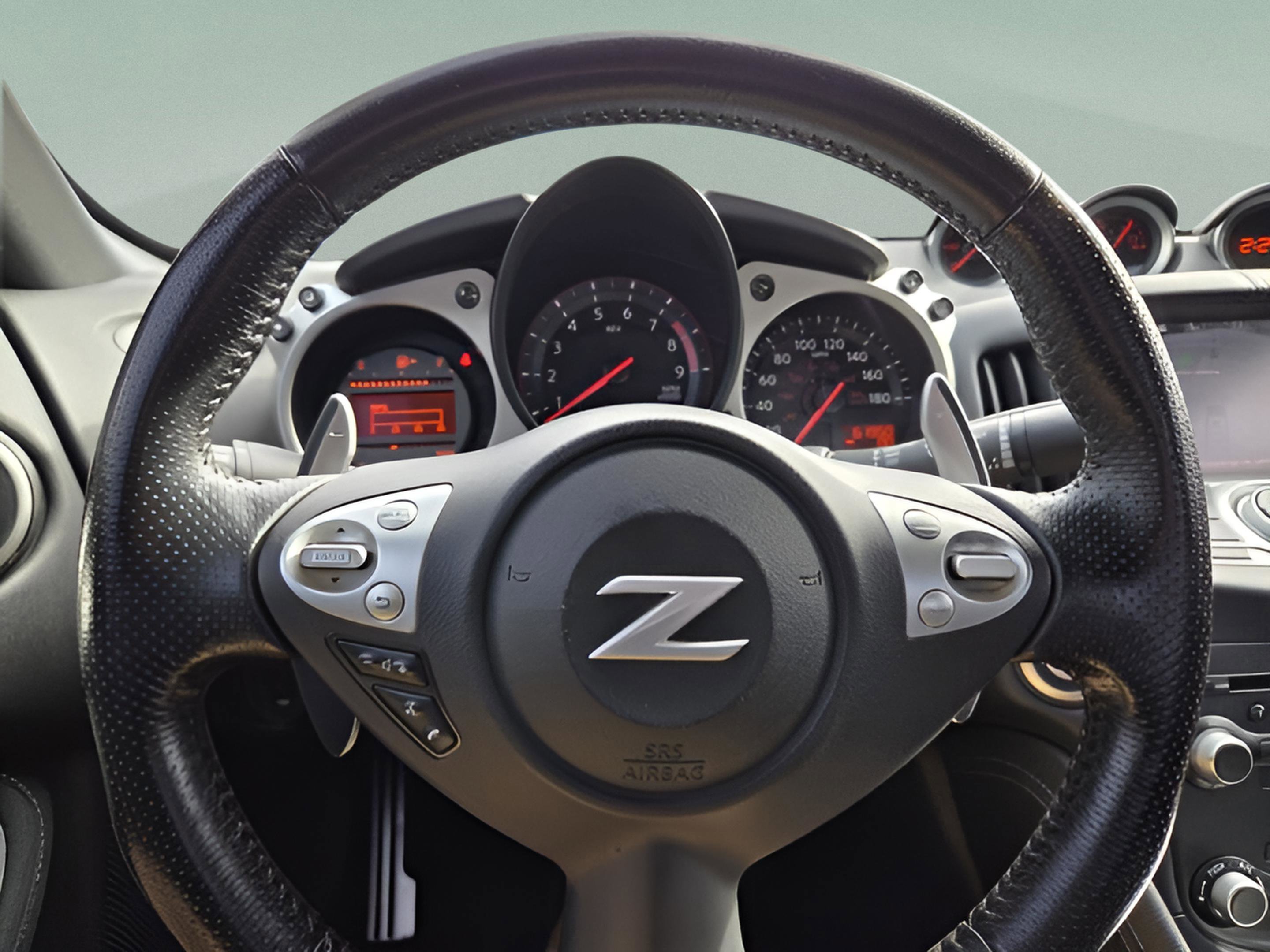 Used 2016 Nissan 370Z Sport Tech image 18