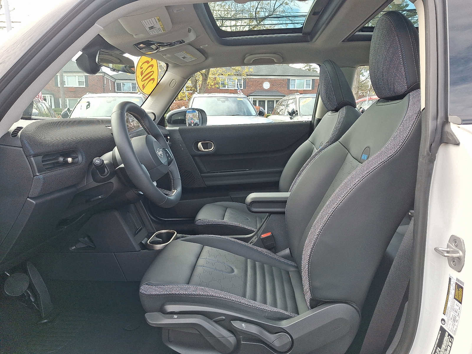 Used 2025 MINI Cooper S image 13