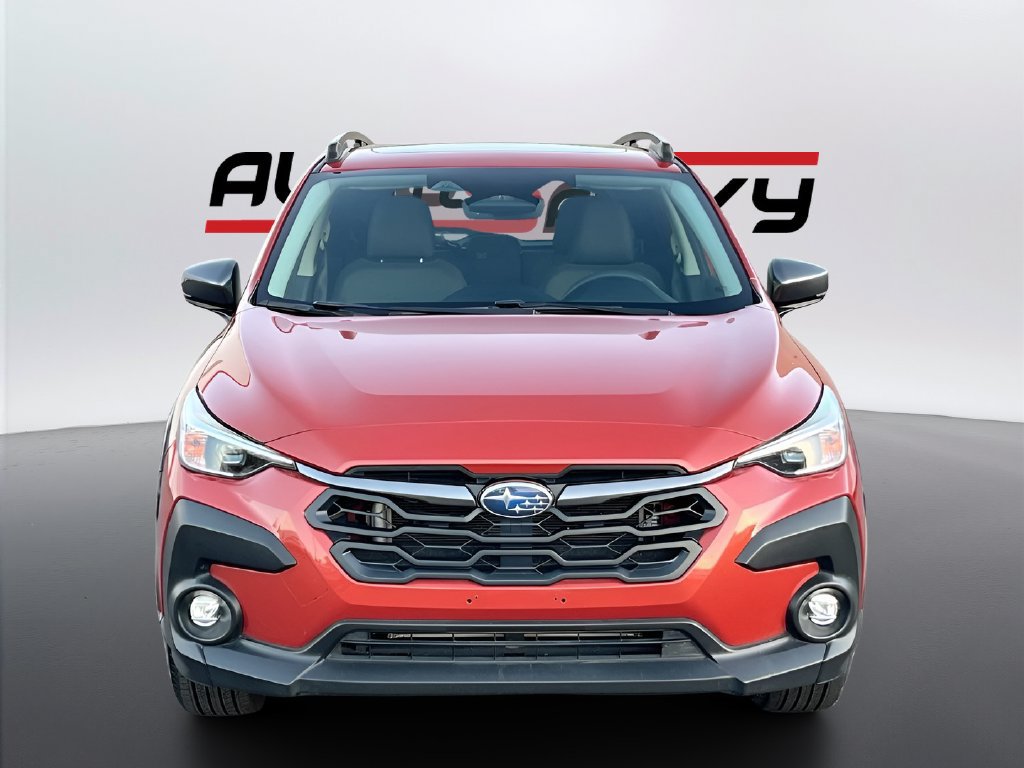Used 2024 Subaru Crosstrek 2.0i Premium AWD/4WD image 2