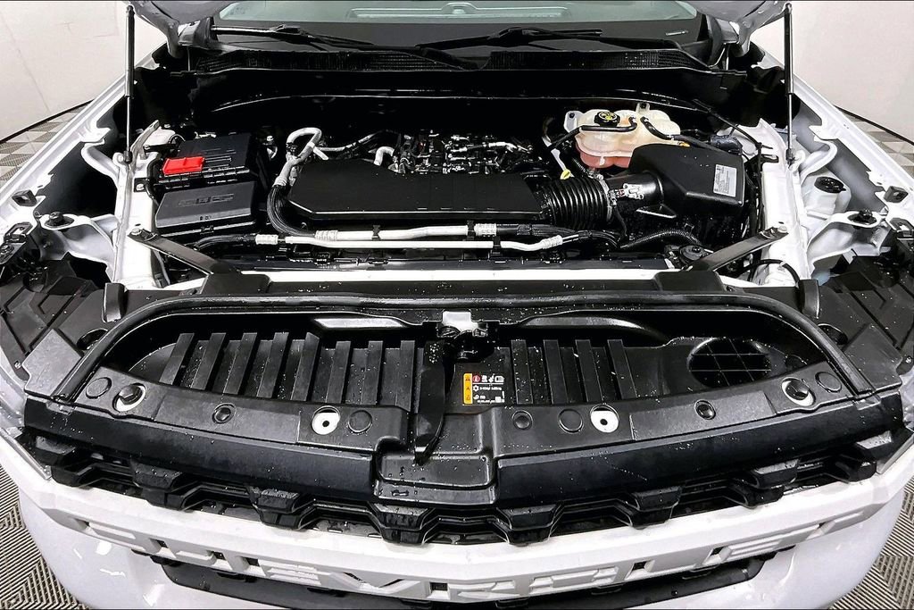 Used 2021 Chevrolet Silverado 1500 Custom image 9