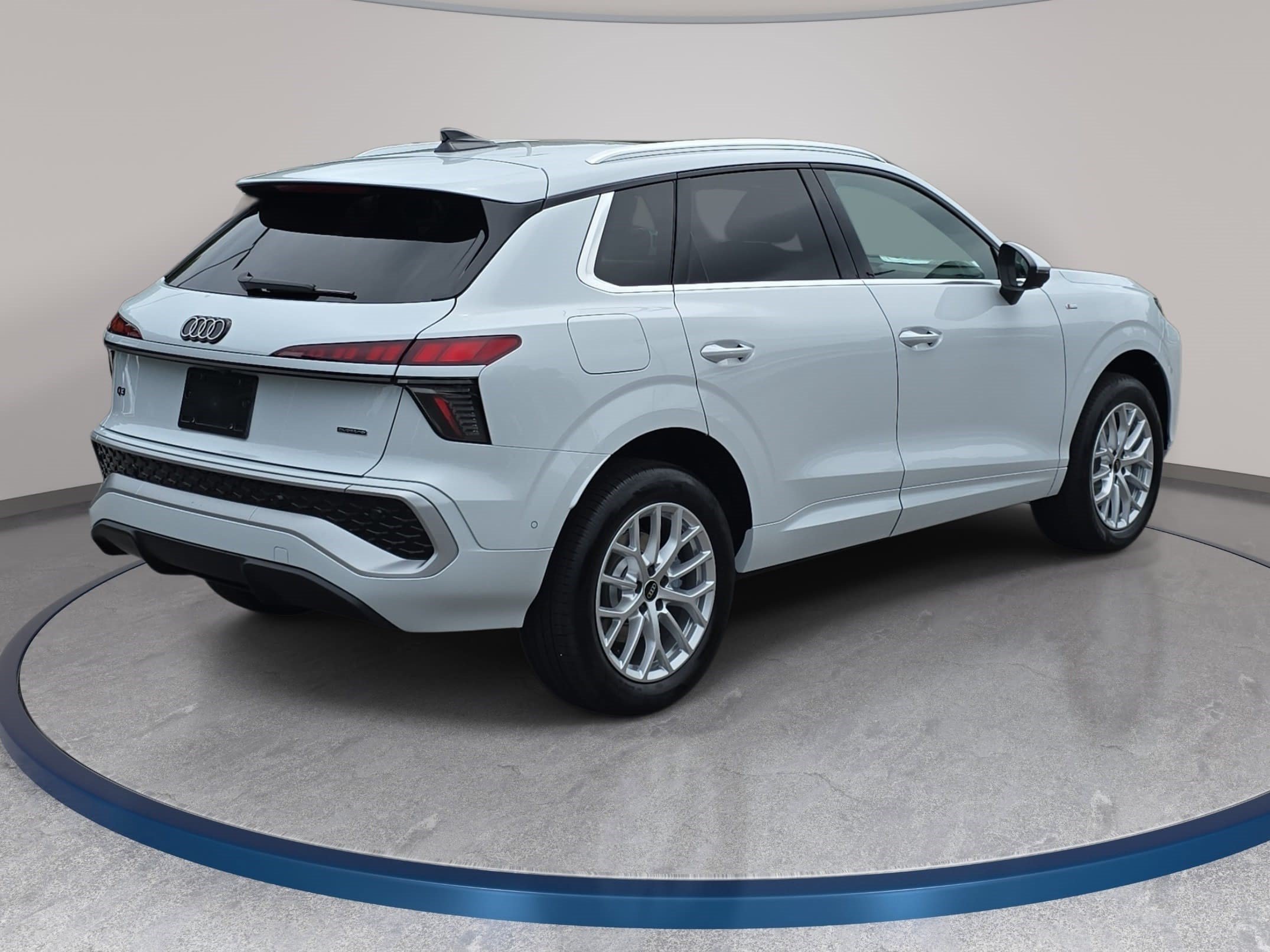 New 2026 Audi Q3 quattro 2.0T AWD/4WD image 5