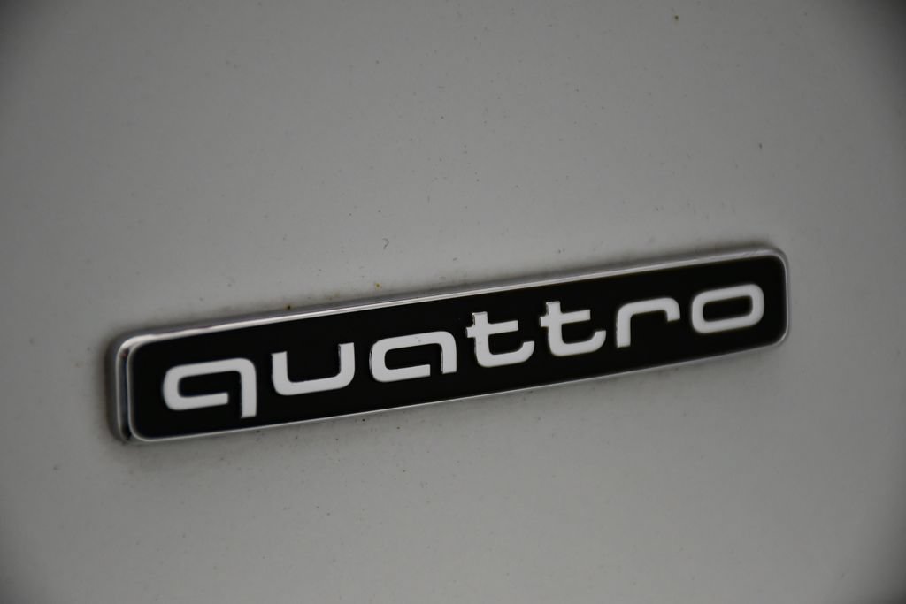 Certified 2023 Audi Q3 2.0T Premium w/ 19" Wheel Package AWD/4WD image 11