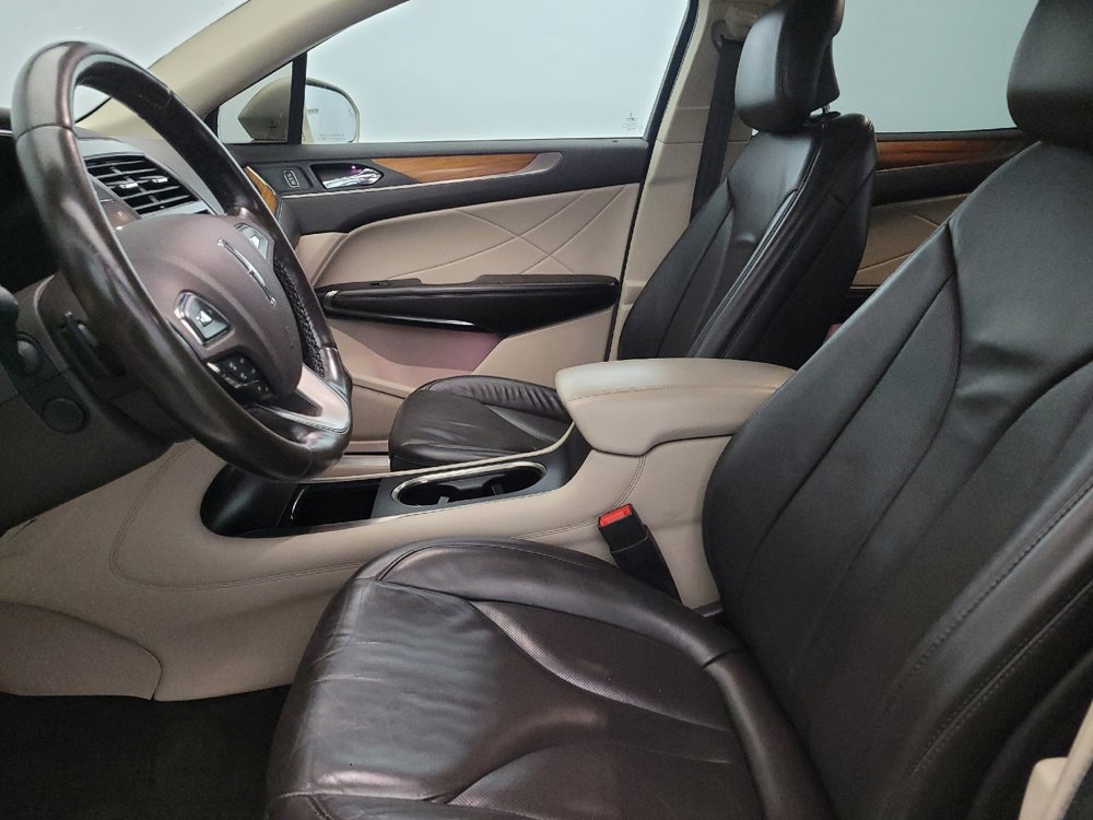 Used 2017 Lincoln MKC Select w/ Select Plus Package AWD/4WD image 17