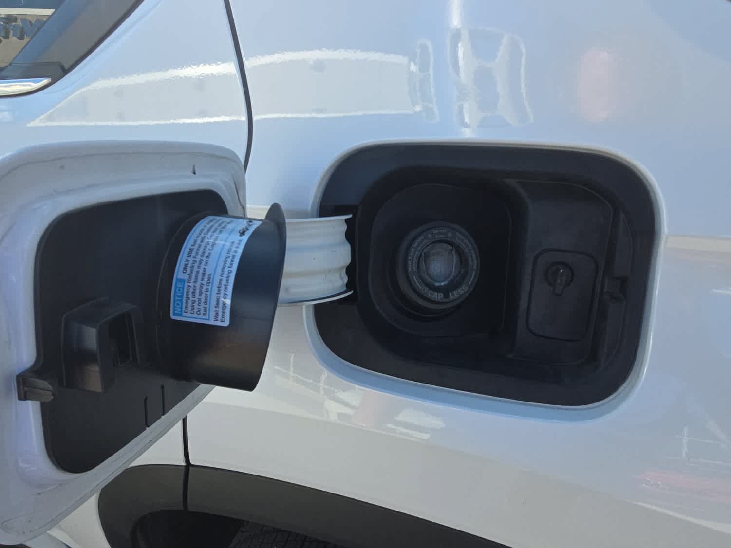 Certified 2023 Honda Pilot Touring image 12