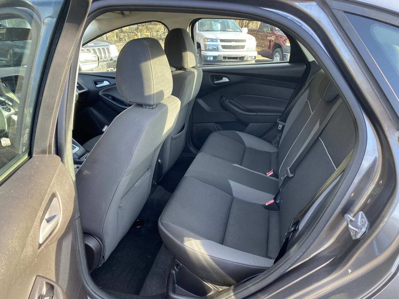 Used 2014 Ford Focus SE image 10