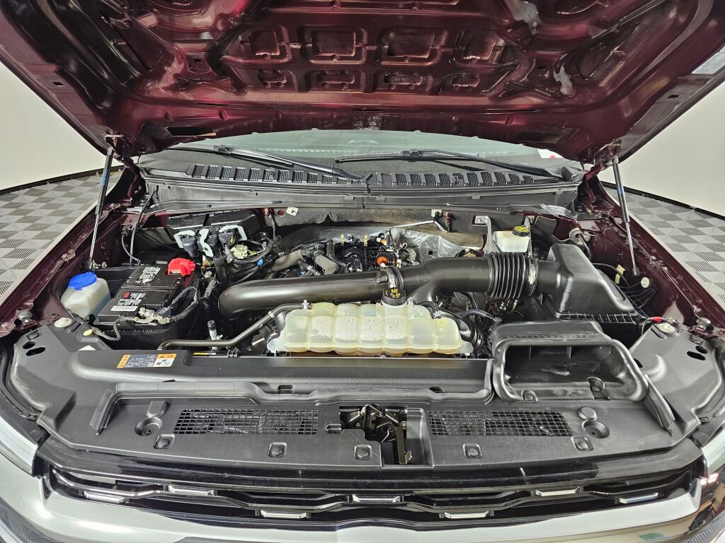 Used 2024 Ford Expedition Limited image 9