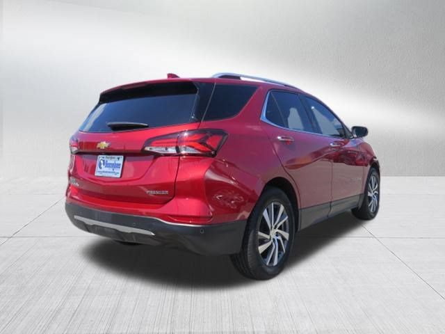 Used 2024 Chevrolet Equinox Premier FWD image 4