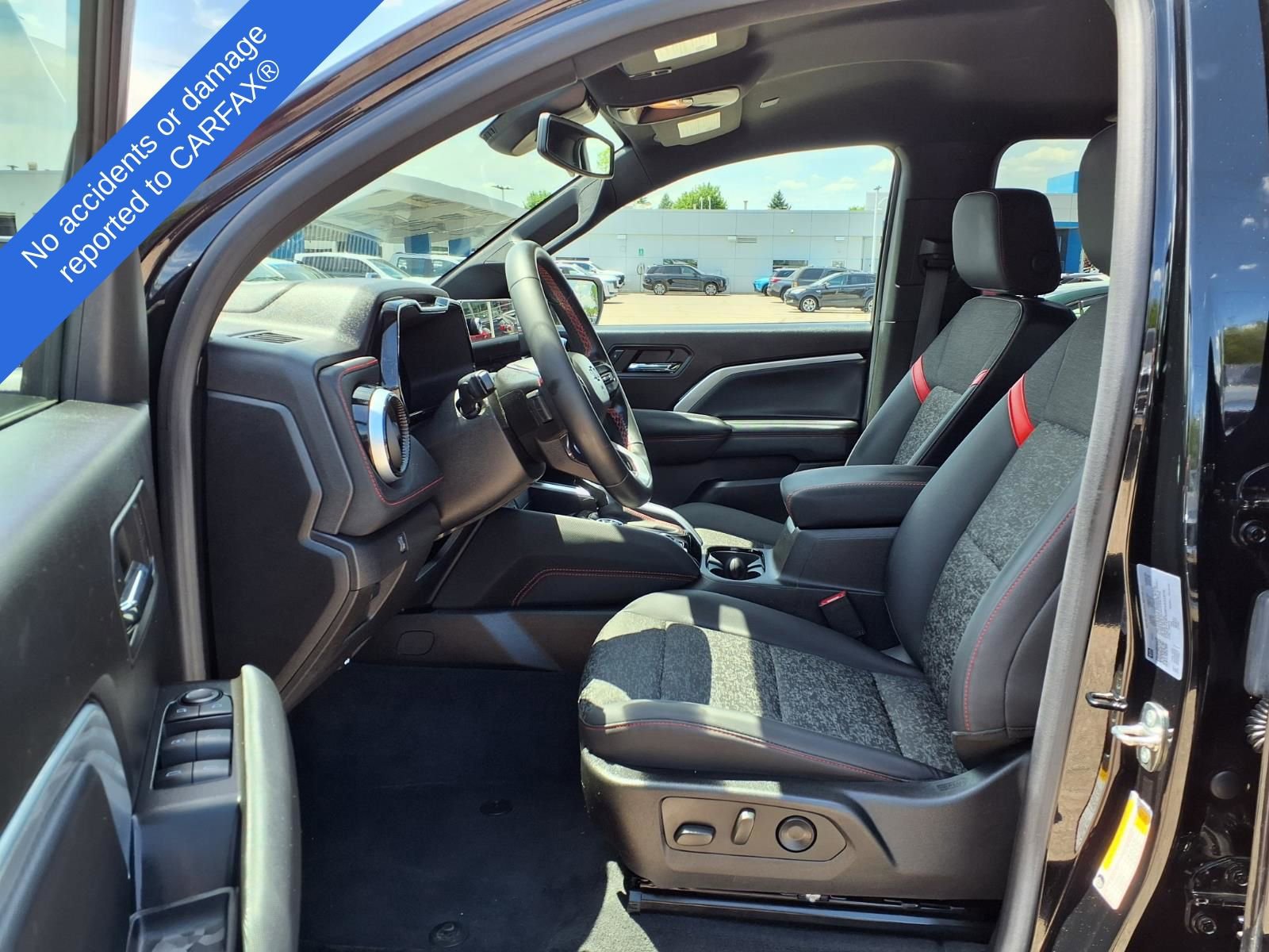 Used 2023 Chevrolet Colorado Z71 w/ Z71 Convenience Package 2 AWD/4WD image 18