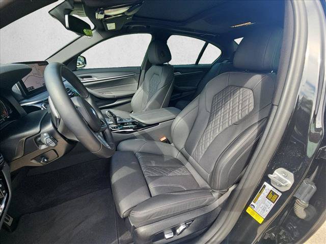 Used 2023 BMW 540i w/ M Sport Package RWD image 16