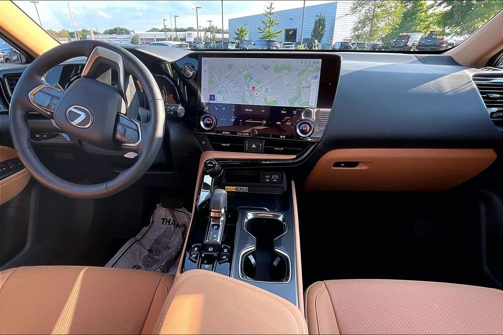 Used 2025 Lexus NX 350 AWD w/ Accessory Package (2T) image 17