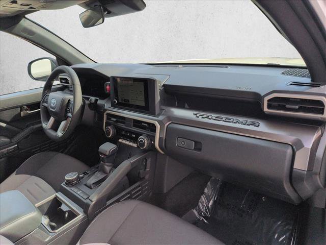 Used 2025 Toyota Tacoma TRD Off-Road AWD/4WD image 16