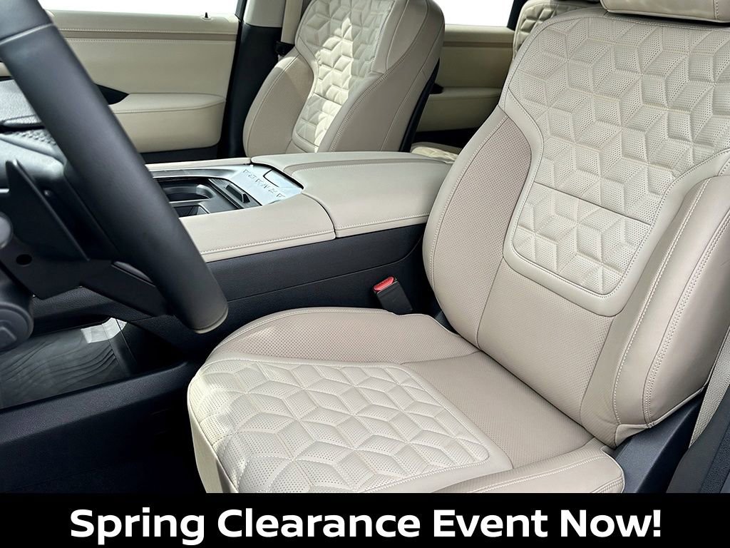 New 2025 Nissan Armada Platinum w/ Convenience Package image 17