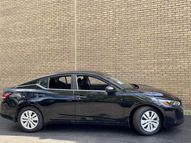 New 2025 Nissan Sentra S image 4