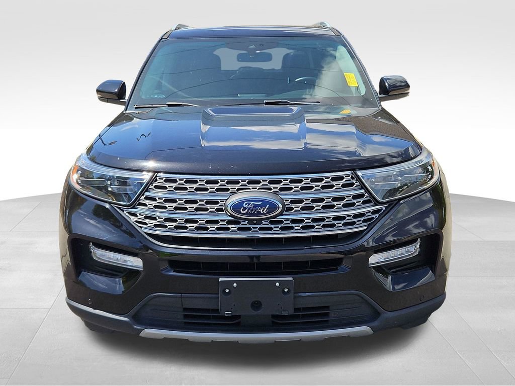 Used 2021 Ford Explorer Limited w/ Equipment Group 301A image 2