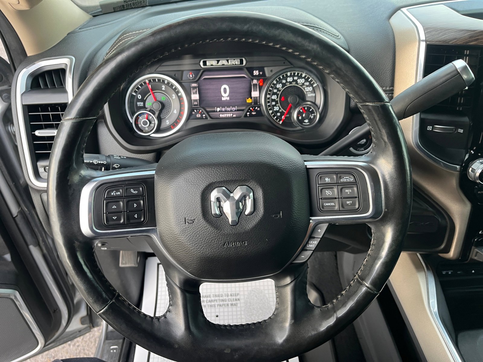 Used 2019 RAM 3500 Laramie image 9