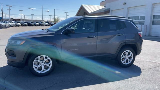 Used 2024 Jeep Compass Latitude AWD/4WD image 6