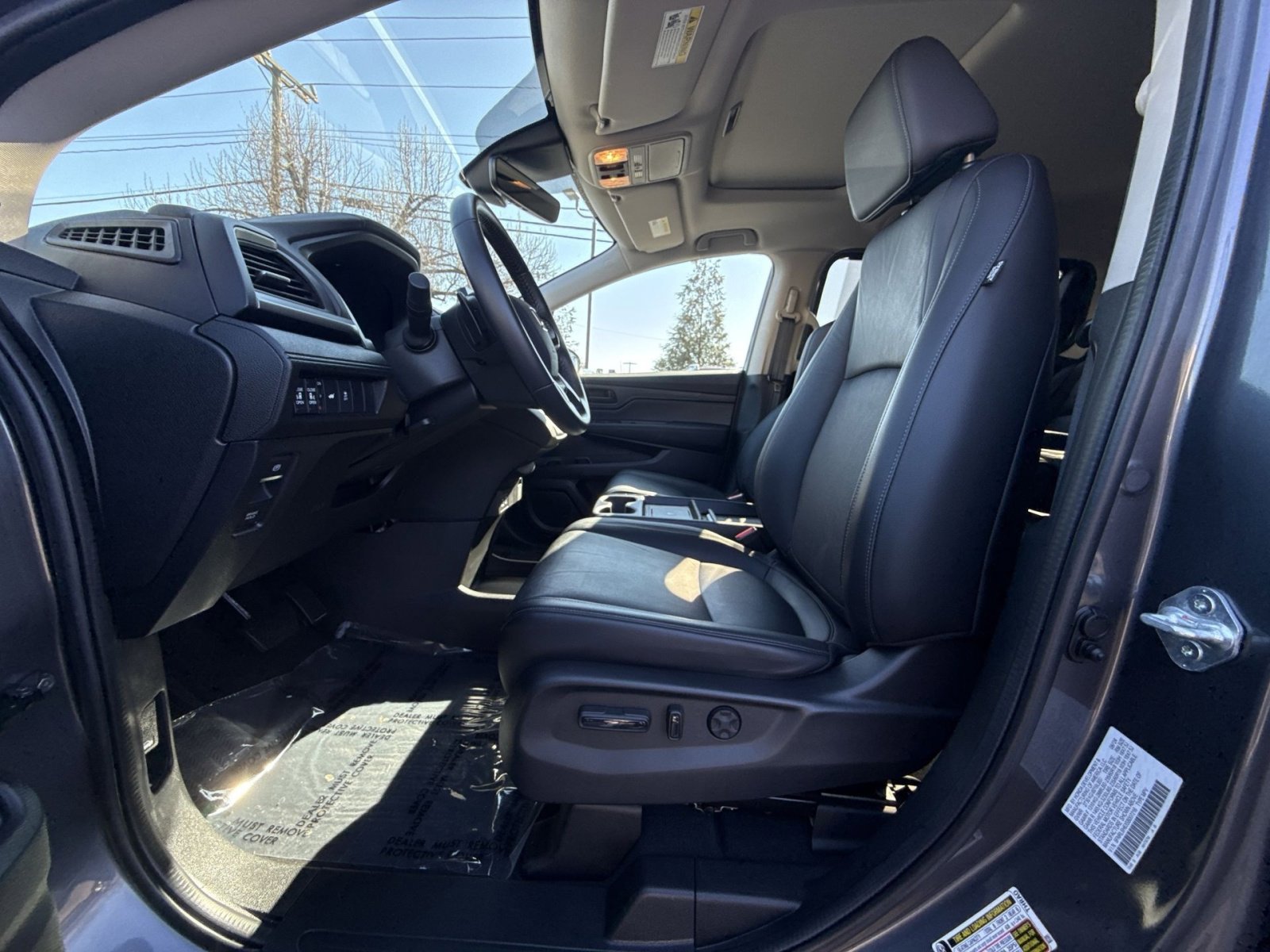 Used 2025 Honda Odyssey EX-L image 13