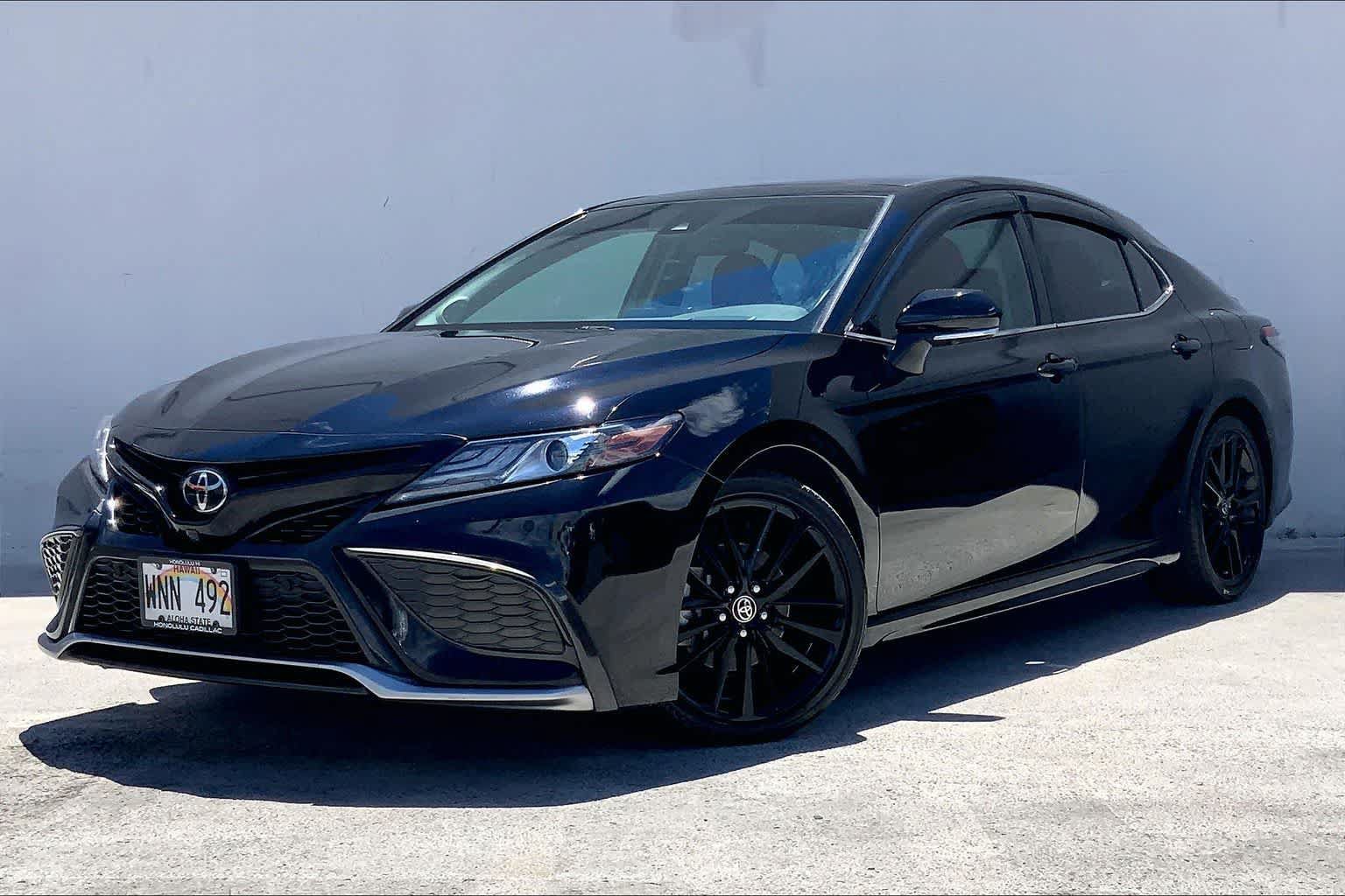 Used 2022 Toyota Camry XSE FWD image 1
