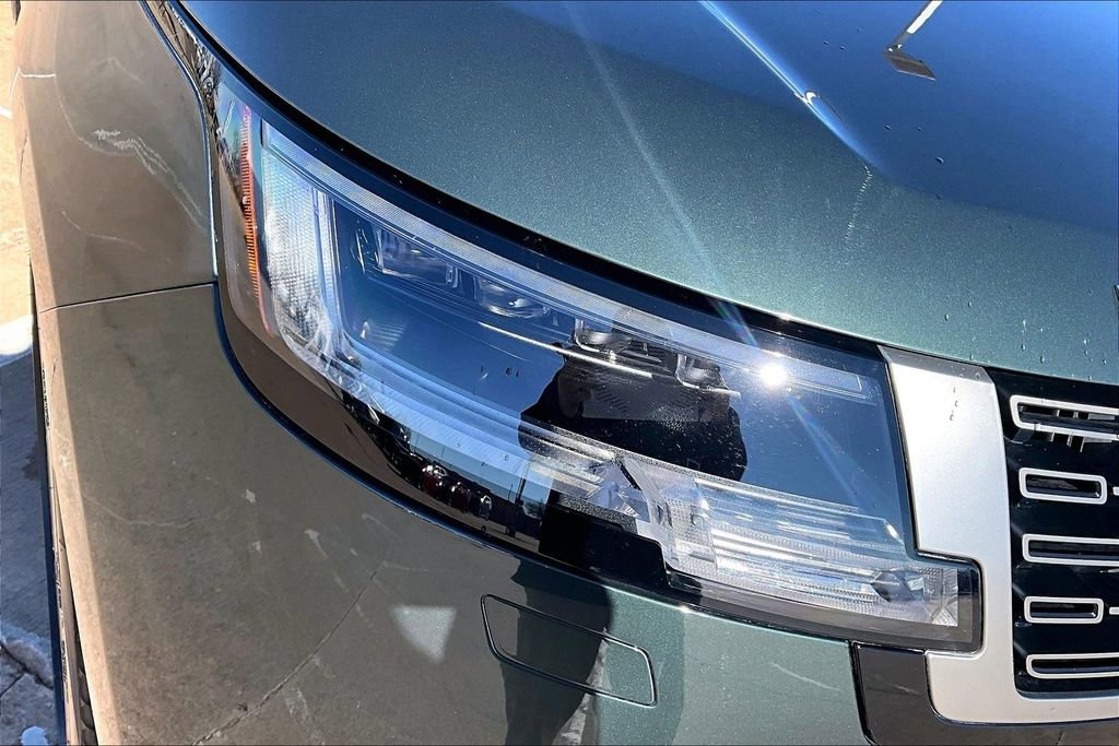 Used 2023 Land Rover Range Rover Autobiography image 30