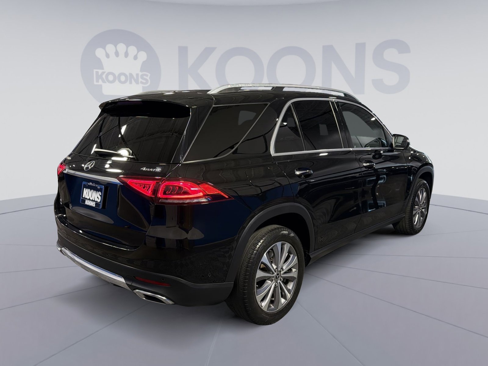 Used 2021 Mercedes-Benz GLE 350 4MATIC w/ Premium Package image 7