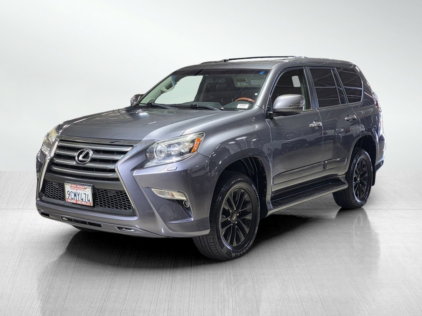 Used 2016 Lexus GX 460 w/ Premium Package AWD/4WD image 3